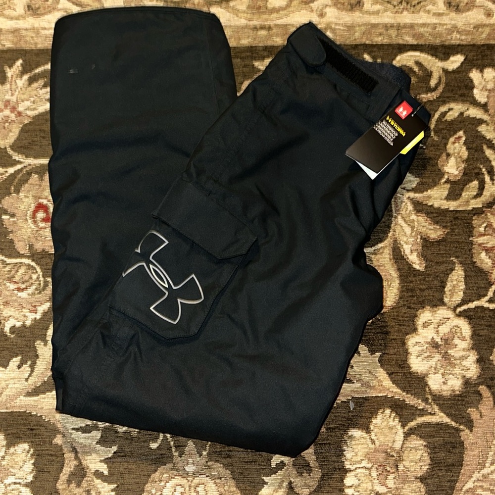 Boys Under Armour Ski pants Size YLG